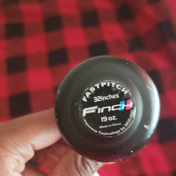 Mizuno Softball Bat - Picture 4 of 10